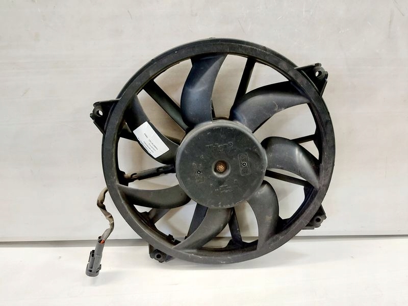 фото №1, Peugeot 5008 1.6 hdi вентилятор радиатора