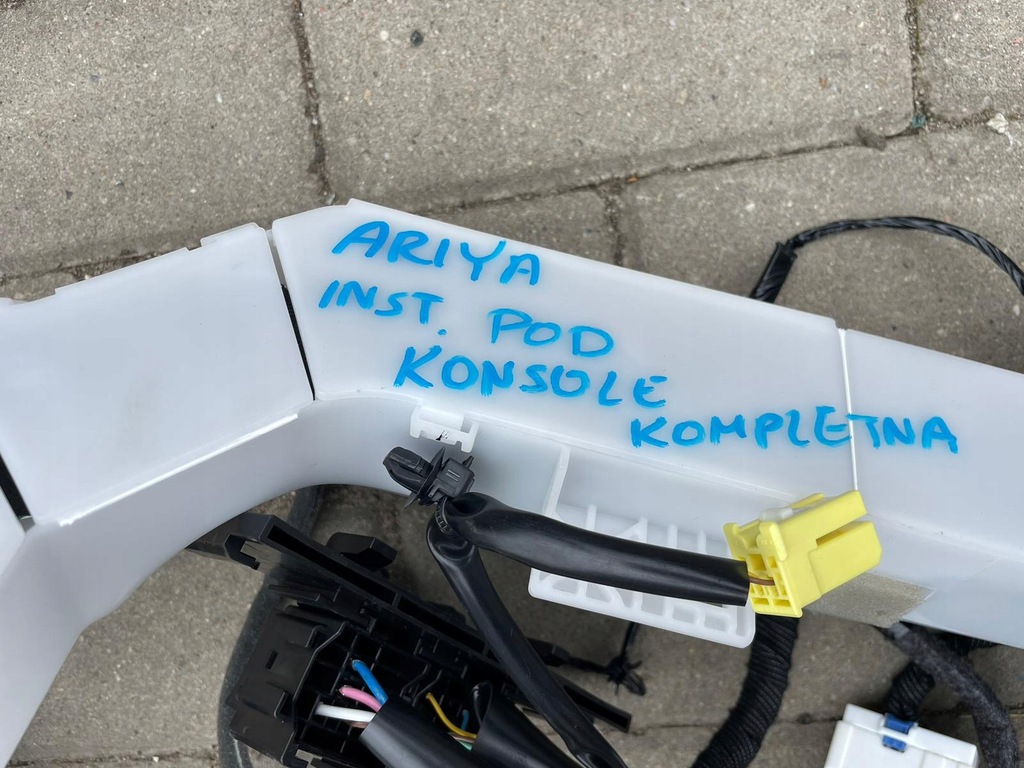 фото №5, Nissan ariya електропроводка консолі pod консоль