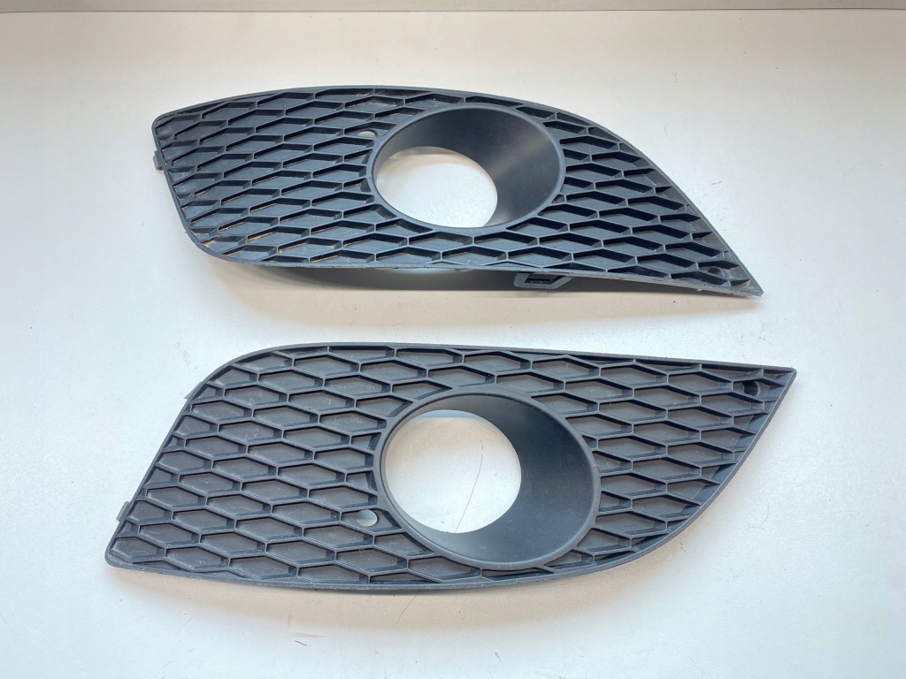 фото №1, Решётка радиатора бампера левая seat leon ii 1p0 lift 09-12