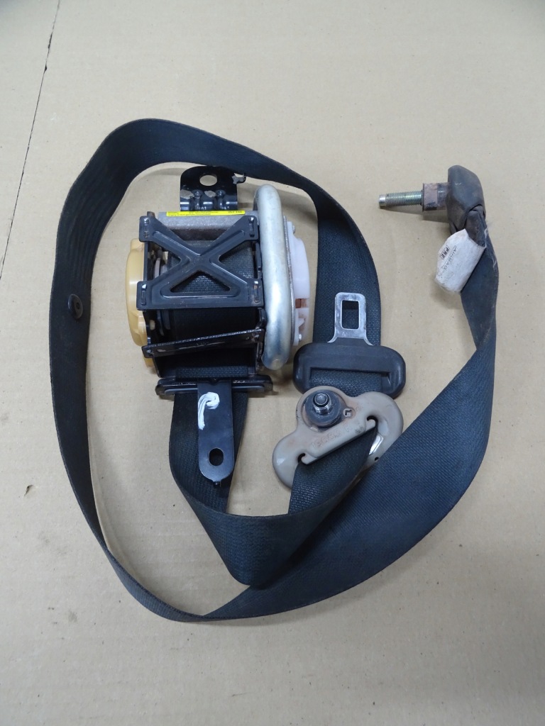 фото №2, Pathfinder pas натягувач правий перед 2011r eu