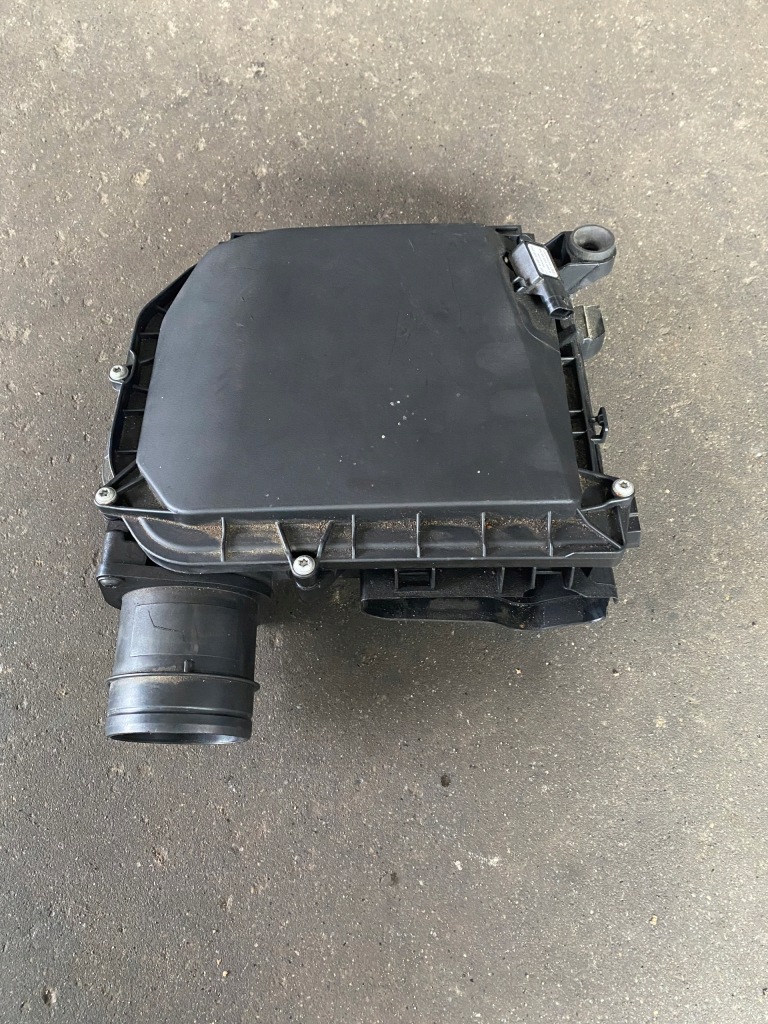 Купить Mercedes gle 292 корпус фильтра воздуха