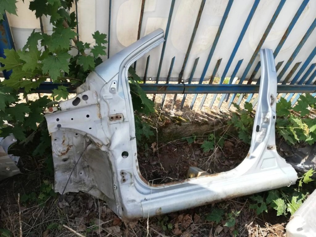 фото №1, Toyota aygo порог блок двигателя b средний левый