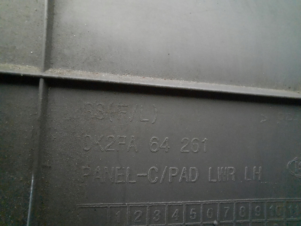 фото №7, Kia carens2 ii 02-06 защита колонки руля dół 0k2fa64261