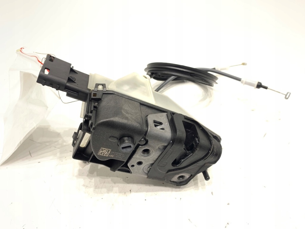 Купити Замок двері правий перед opel crossland crossover 16943702