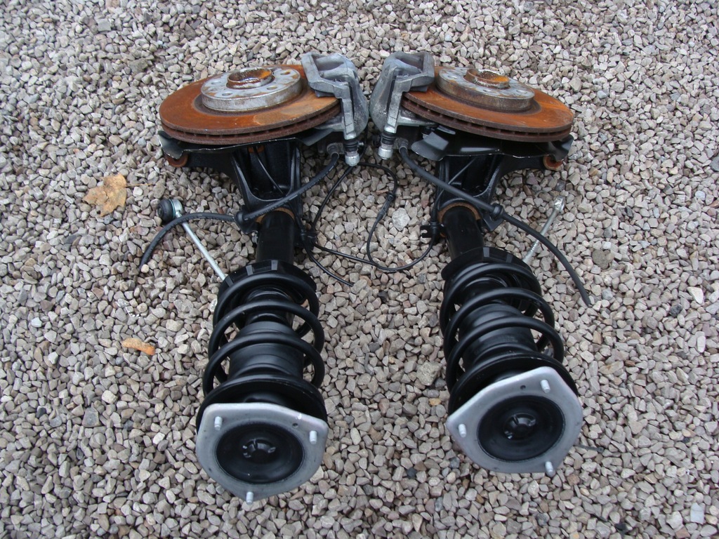 фото №2, Поворотный кулак амортизатор левый mini countryman r60 !!