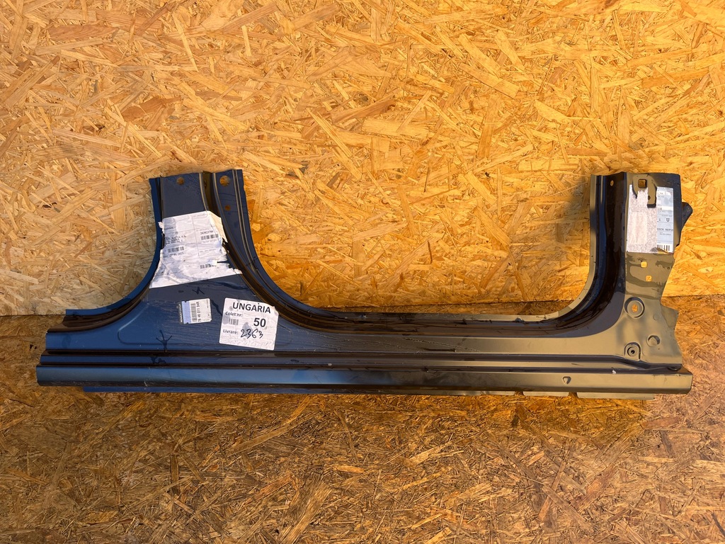 фото №1, Поріг поріг обшивка правий передні перед dacia sandero iii 3