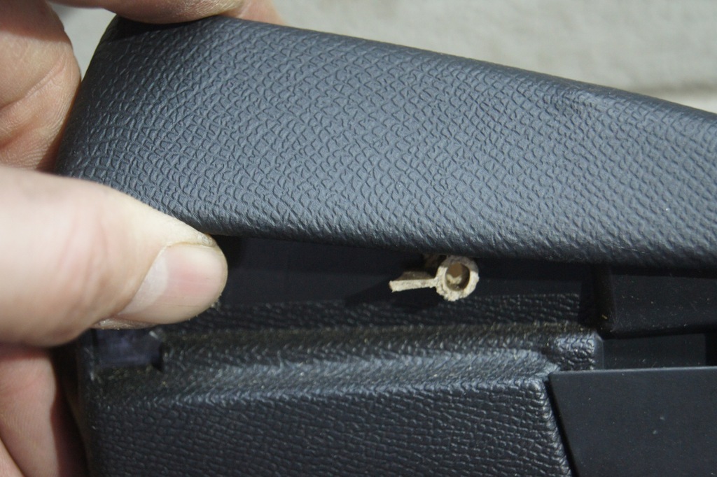 фото №10, Обшивка обивка дверь правый перед peugeot 308 t9