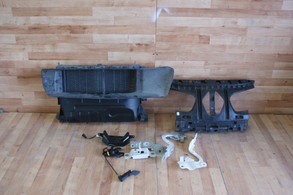 фото №1, Петля капот правий renault zoe 13-