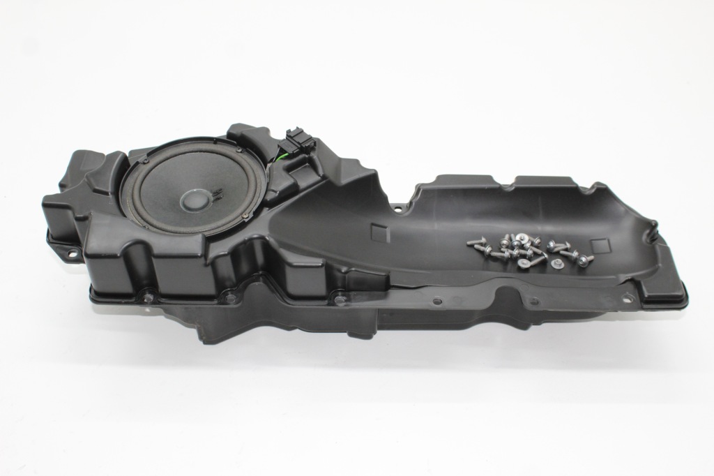 фото №1, Динамік низькочастотний двері audi оригінальний номер 8s0035412