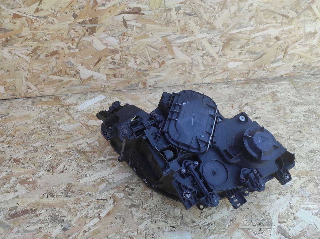 фото №4, Лампа права перед mercedes actros mp4