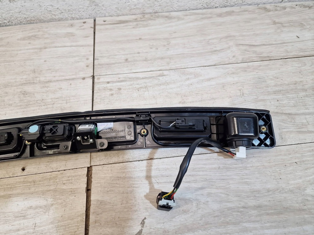 фото №8, Ferrari roma молдинг кришки камера лампи