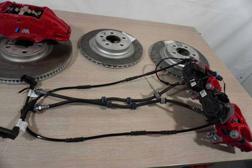 фото №12, Суппорты тормозные диски тормозные колодки bmw x1 u11 u10 u06 6891086 8841936