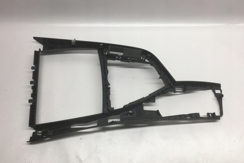 фото №9, Рамка средняя приборная панель bmw 2 coupe f22, f87 58450713 3.0l бензиновый 240kw
