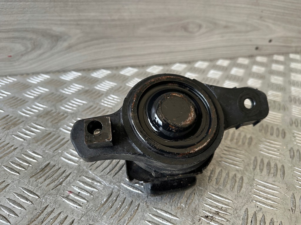 фото №11, Toyota gt86 brz 12-20 кронштейн подушка двигателя правая 41022j010