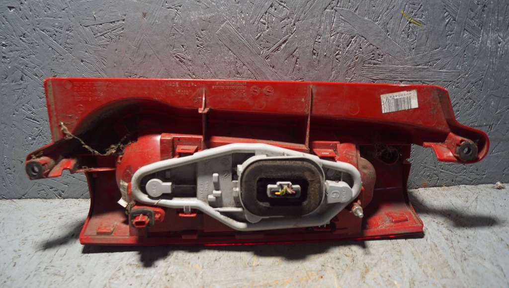 фото №9, Лампа левый задняя peugeot partner iii berlingo iii 9680608080 s1431