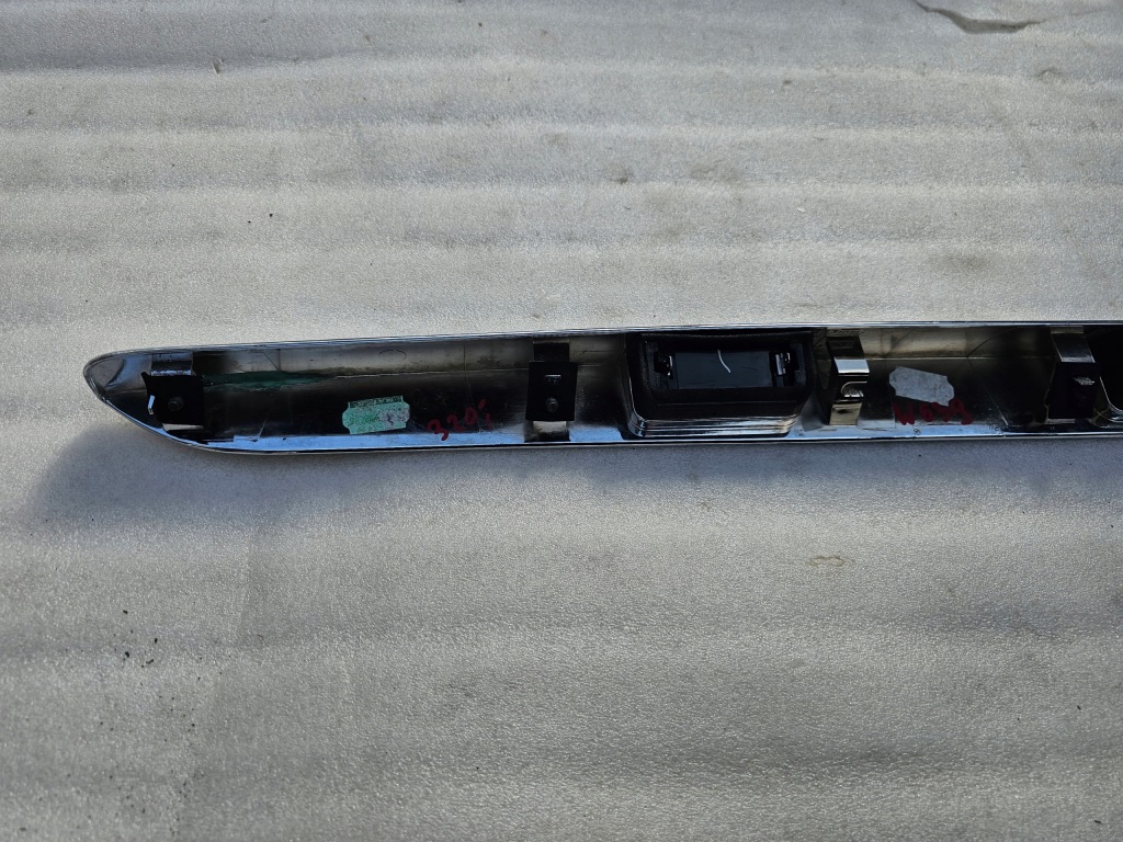 фото №8, Mercedes vito w639 молдинг накладка крышки задний задняя a6397431930