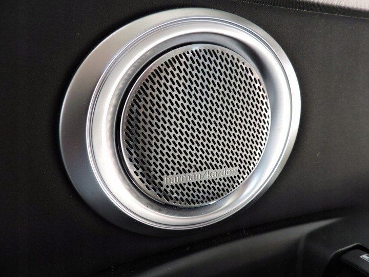 фото №4, Обивка дверь alfa romeo tonale перед правая