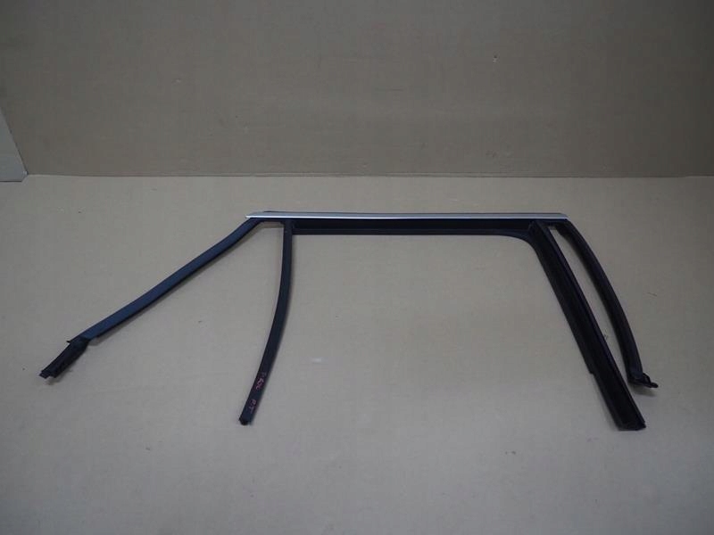 фото №1, Прокладка молдинг стекло дверь правый задняя vw t-roc 2ga839432