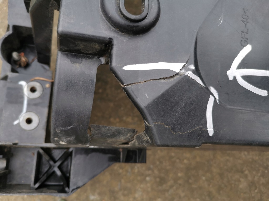 фото №5, Renault megane iv rok 625001359r pas підсилювач передній