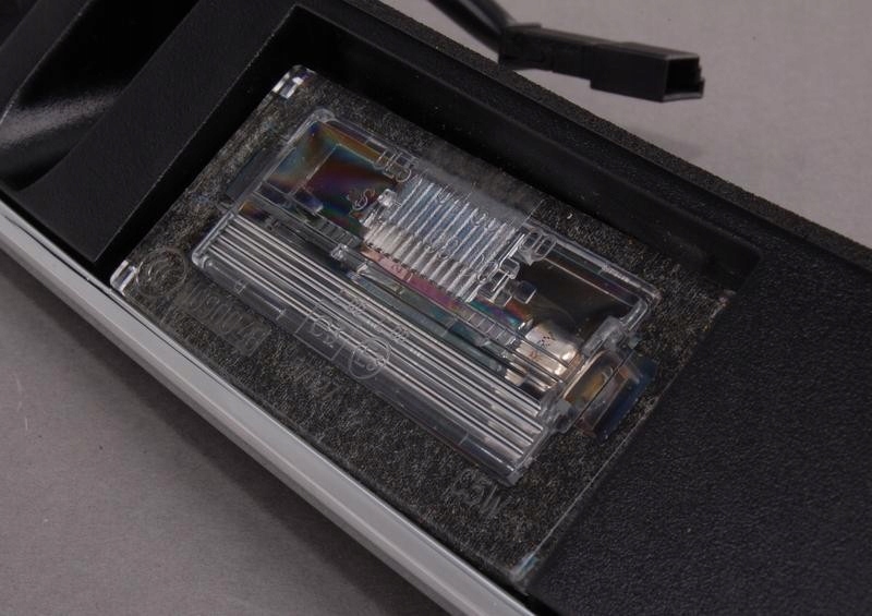 фото №13, Кронштейн кришки багажника з кнопка ключ bmw mini r50 r53 оригінальний