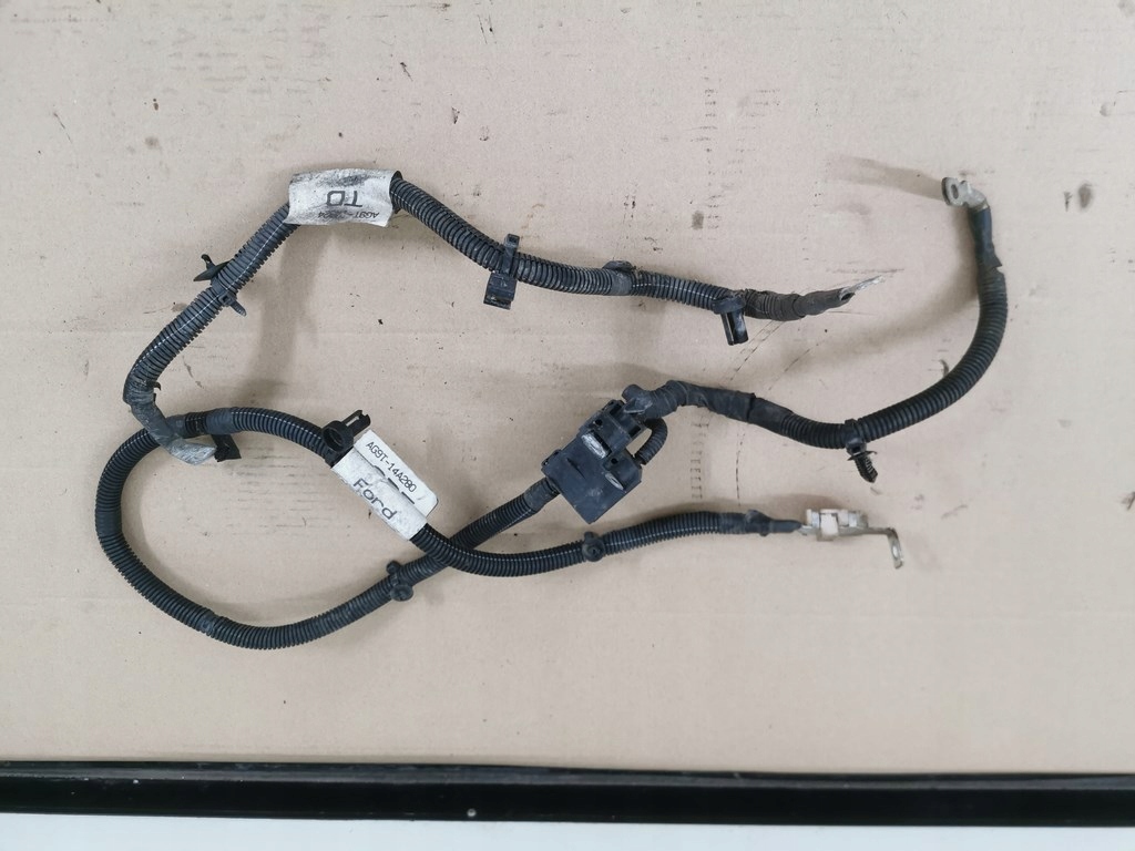 фото №1, Ford s-max mondeo 2.0 ecoboost - провода prądowe