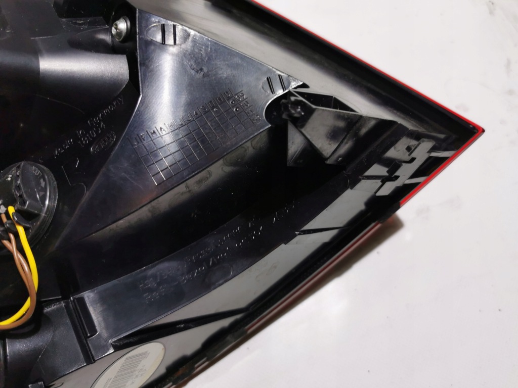 фото №9, Лампа правий задня vw golf vi cabrio 5k7945208a led