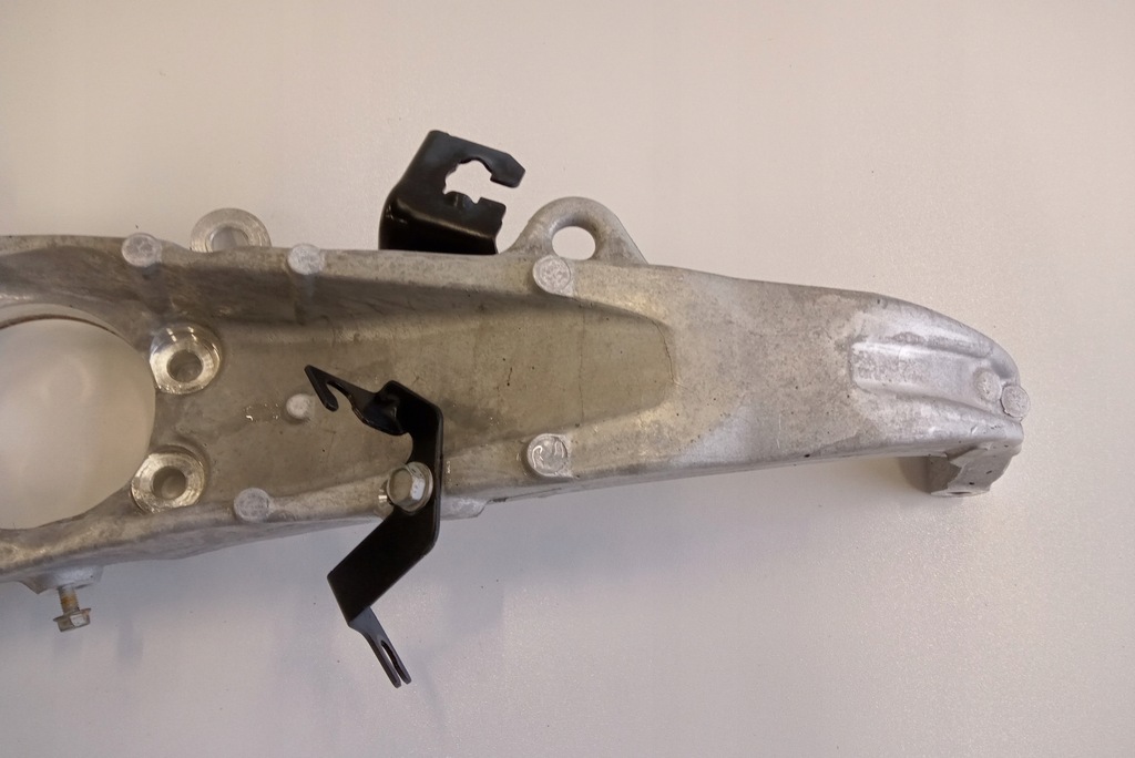 фото №7, Поворотний кулак права перед передня infiniti q50