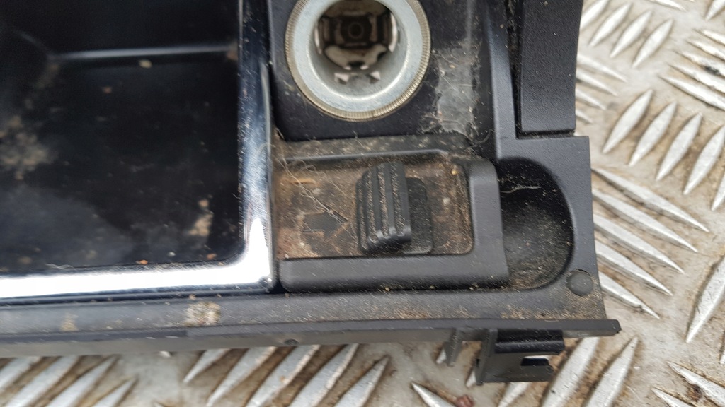 фото №11, Mercedes w211 пепельница бардачок drewno