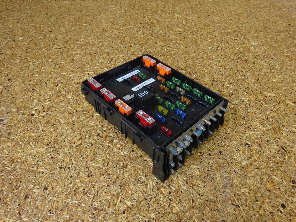 фото №7, Vw sharan seat alhambra 7n 10-20 коробка основание предохранителей 3c0937125