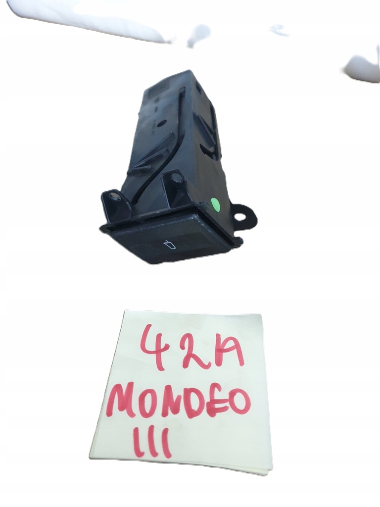 фото №1, Ford mondeo mk3 1s7113564a корпус механізму cupholdera кнопка
