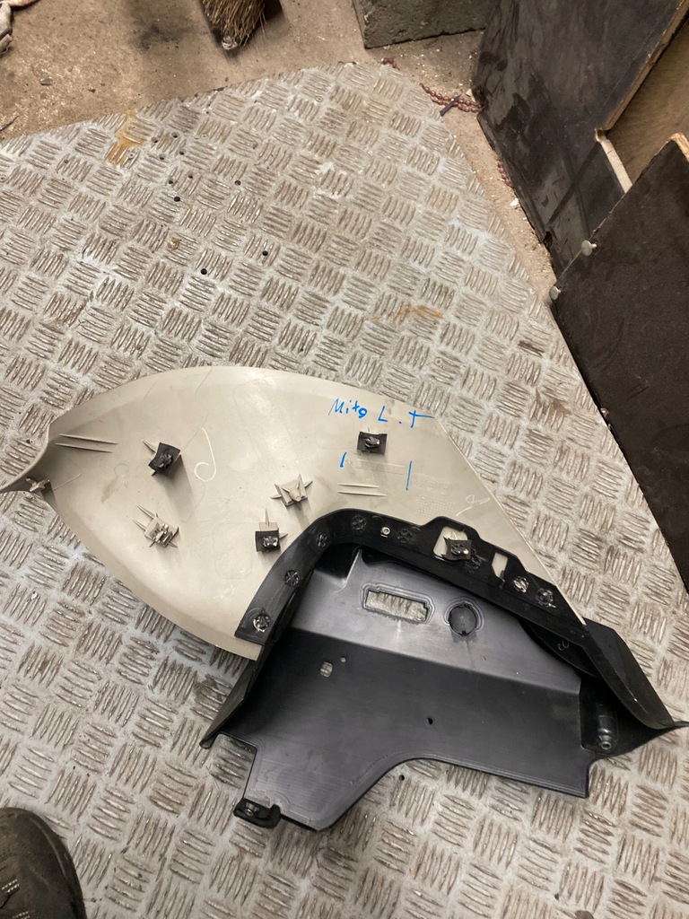 фото №3, Захист стійка підпірка полиця задня alfa romeo mito ліва 156087947