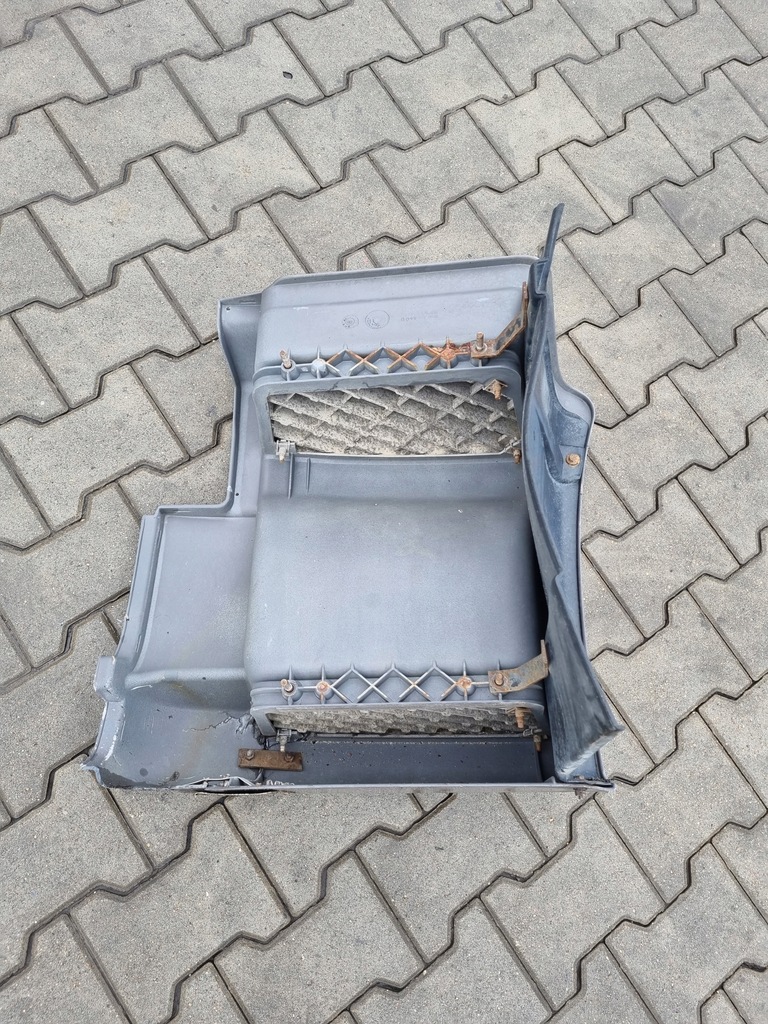 фото №6, Подножка правая подножка volvo fl renault midlum dci dxi r 22,5