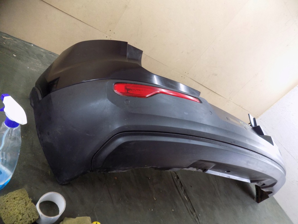 Бампер задняя задний volvo xc 40 xc40 31449333 31449336 31449337 Киев