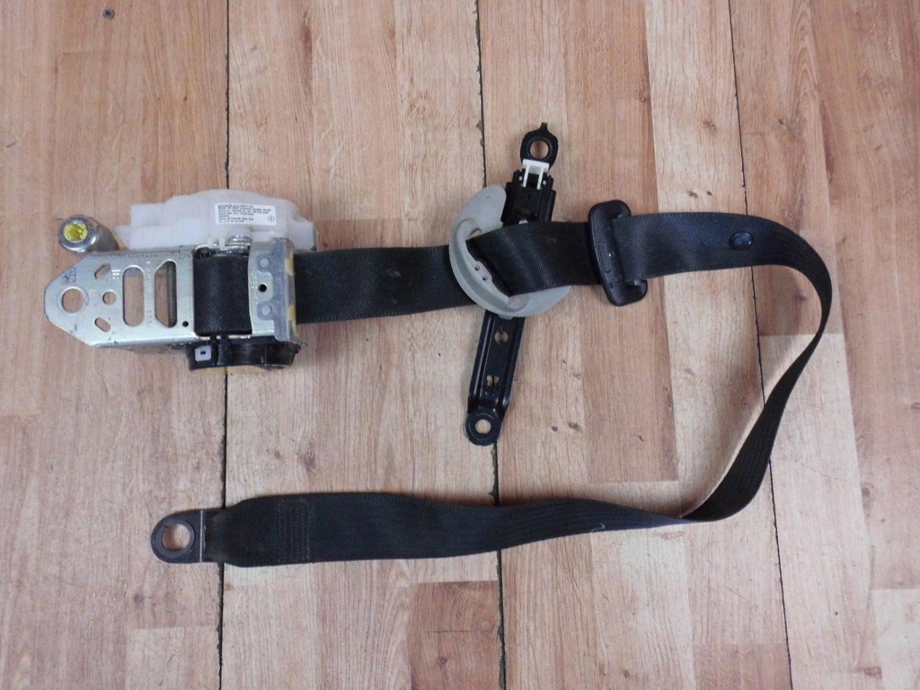 фото №4, Toyota prius + plus pas правый перед передний