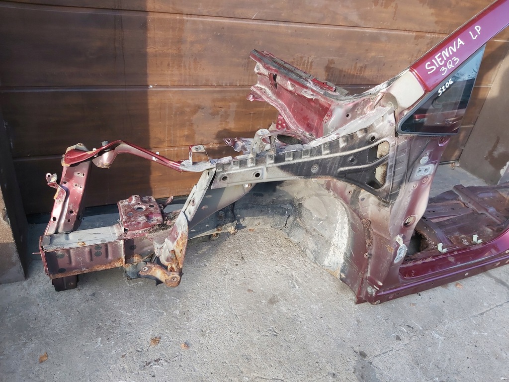 фото №5, Toyota sienna блок двигуна лівий поріг чверть