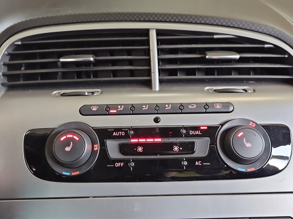 фото №1, Консоль панель обдув seat altea 5p0907044n