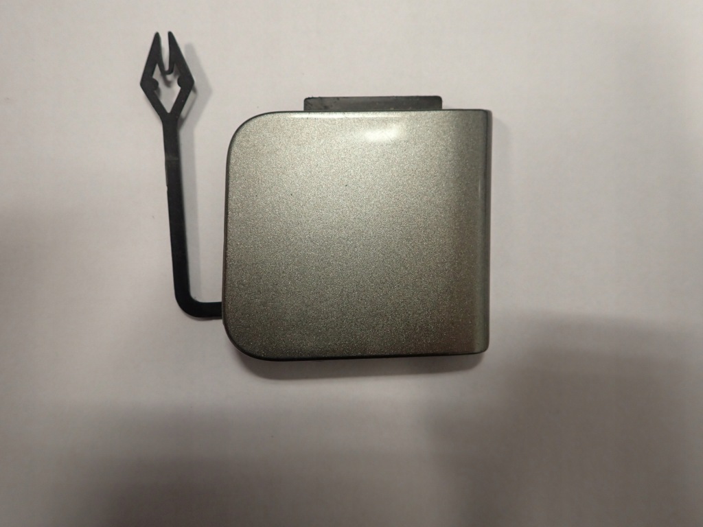 фото №1, Jaguar e-pace заглушка бампера задня