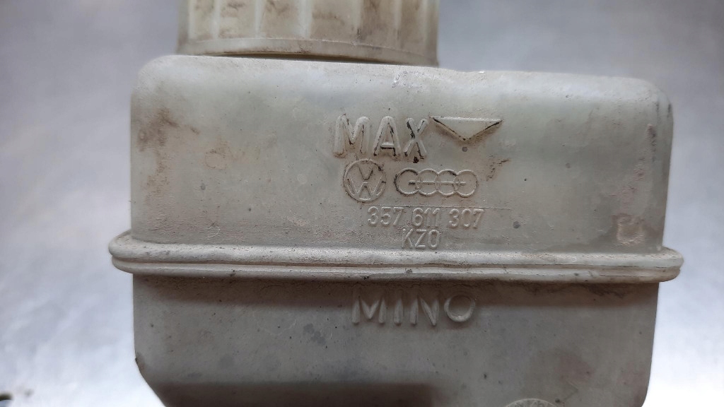 фото №6, Насос гальмівна volkswagen passat b3 1.8b 90r 357611307