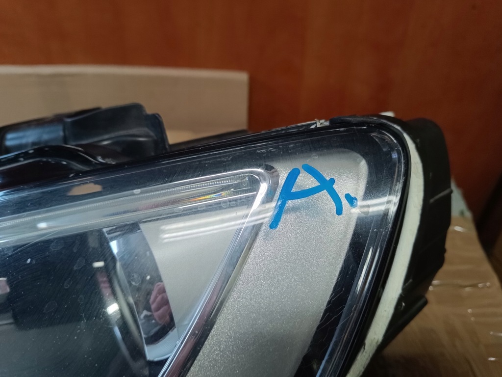 фото №10, Лампа левый перед левая передняя ксенон led audi a3 8v 8v0941005ad