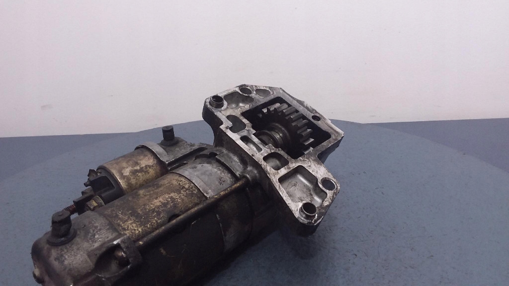 Peugeot 607 1 lft 2.7 hdi стартер стартер 9649448380 в Україні