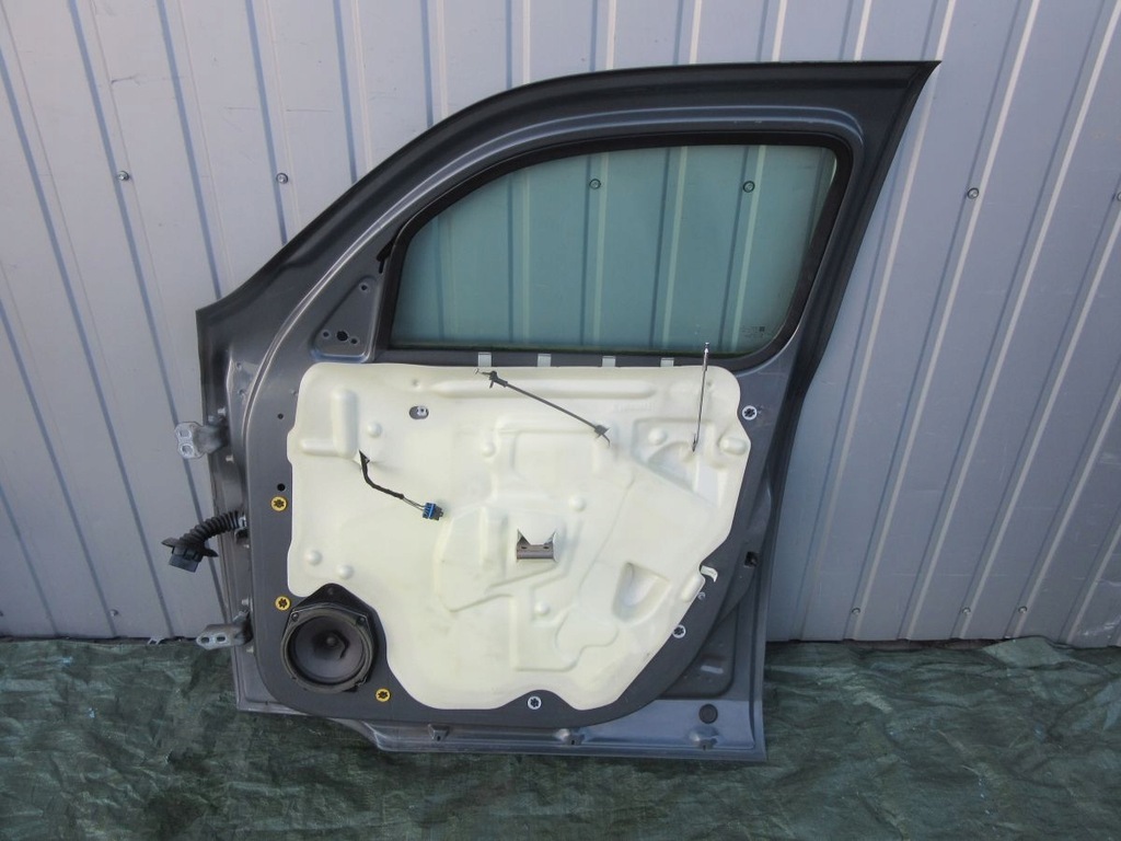 фото №8, Chevrolet hhr 2008 дверь правое перед полный