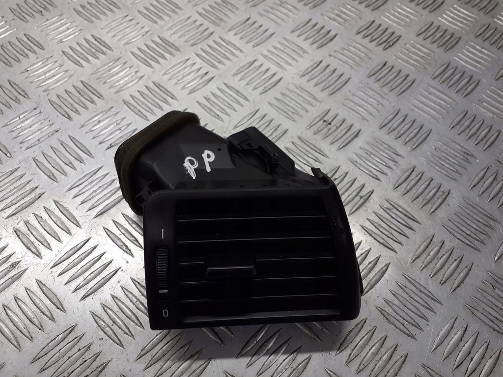 фото №1, Решётка правая обдув bmw e46