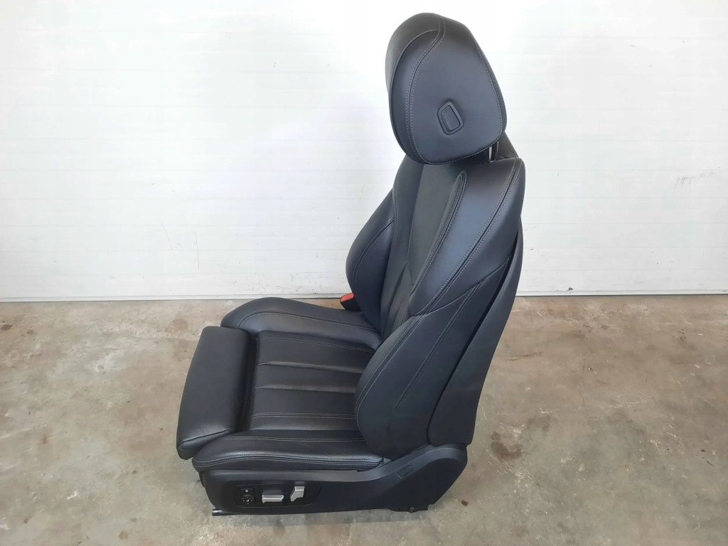 фото №15, Сидіння заднє сидіння середина wnątrze обшивки тунель чорні bmw x5 g05