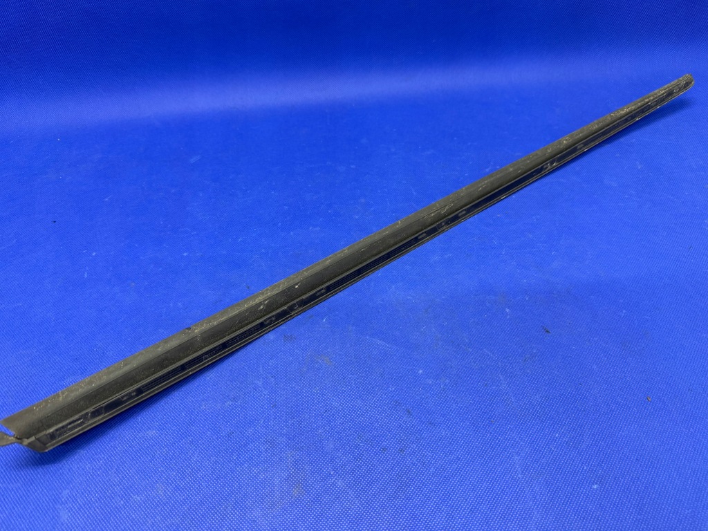 фото №9, Audi a6 c7 молдинг стекло лобовое правая 4g0854328a