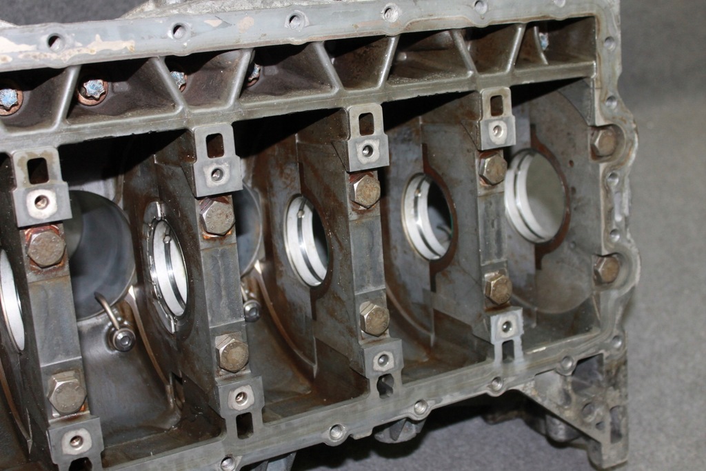 фото №12, Bmw e90 e91 e92 f10 e60 e63 3.0i n53b30a - блок двигателя 7558321