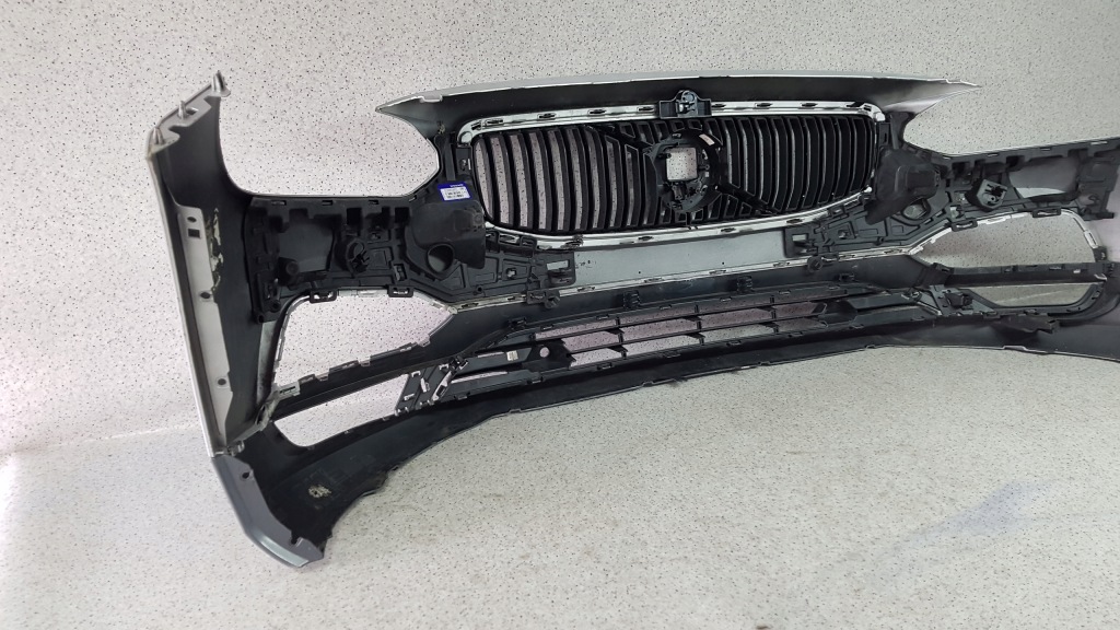 фото №7, Volvo v90 s90 2016 - бампер перед 9021