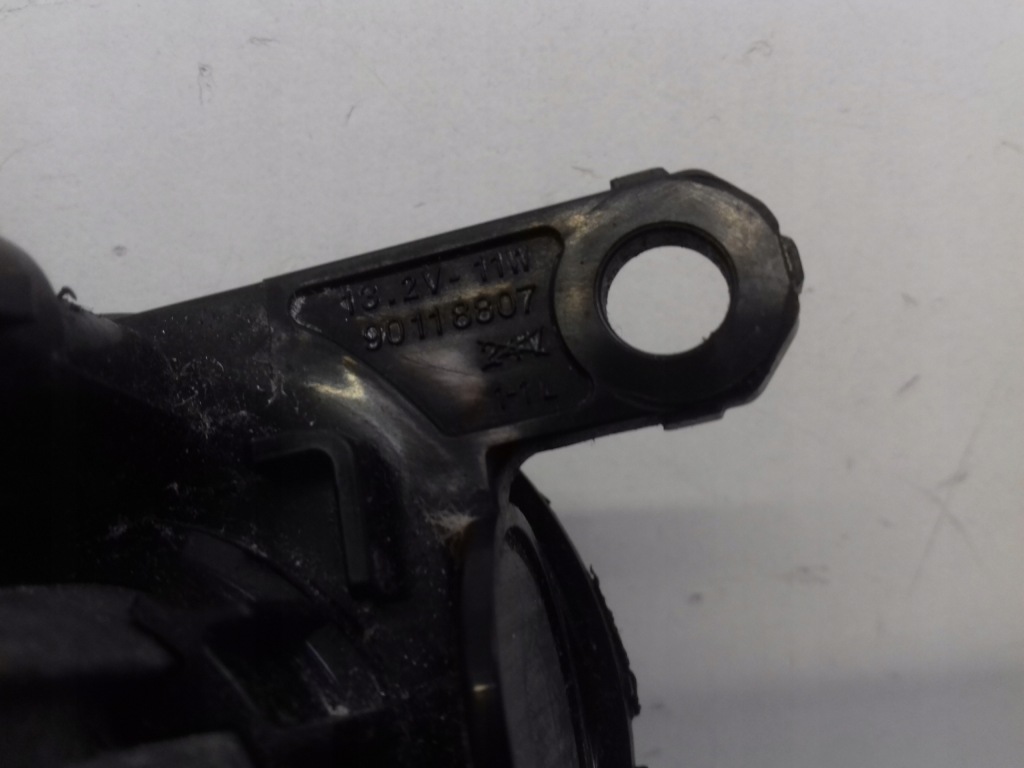 фото №4, Противотуманная фара led 90118807 opel corsa f