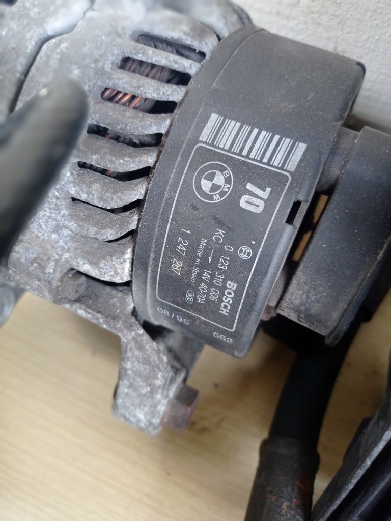 фото №14, Bmw e36 - sedan - audii, vw + другое - запчасти - распродажа !!!