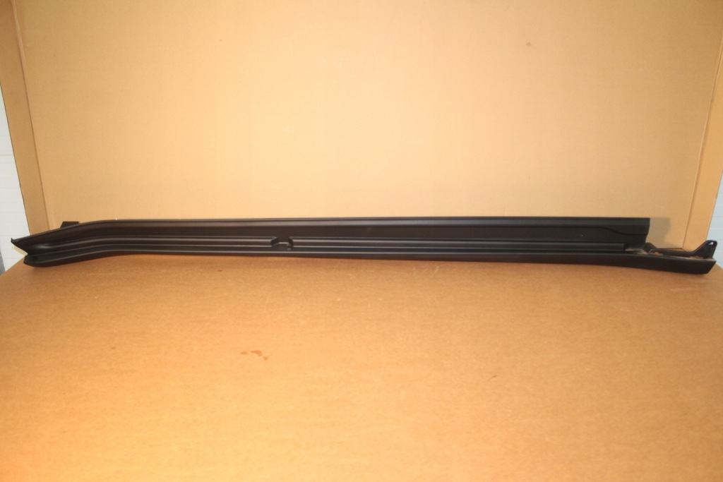 фото №1, Поріг правий 9450910 bmw xm g09