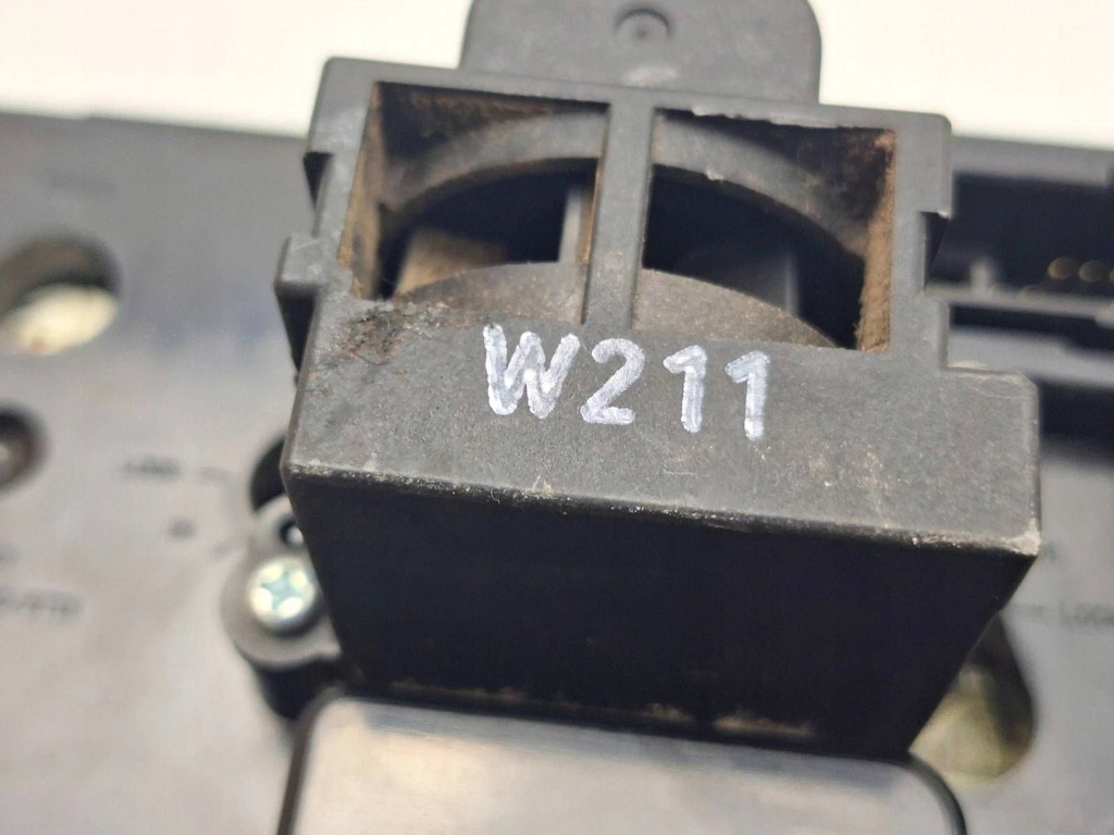 фото №14, Volvo s80 2004 панель кондиционера